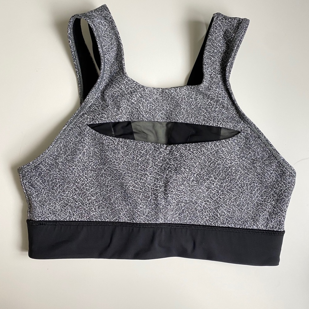Lululemon Sport bra